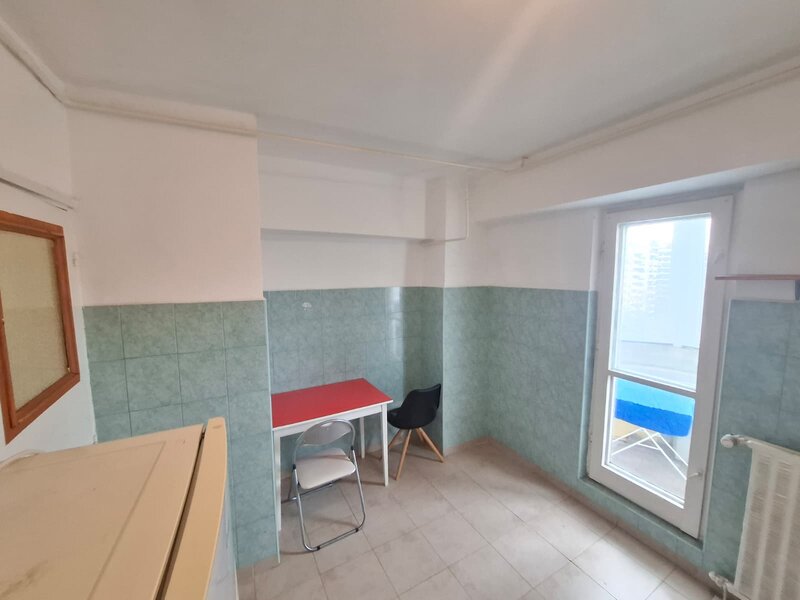 Stefan cel Mare, garsoniera la 3 min. de gura de metrou Stefan cel Mare