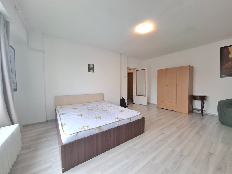 Stefan cel Mare, garsoniera la 3 min. de gura de metrou Stefan cel Mare